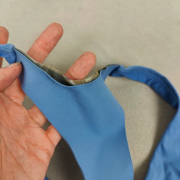 Lululemon Break Free Bra Nulux Sports Bra Womens 10 Blue Racerback Mesh - Picture 3 of 7